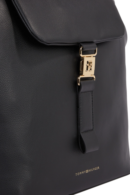 Hilfiger 2025 leather backpack