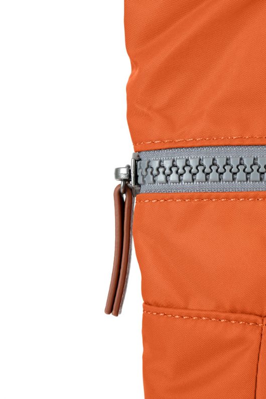 An image of the ROKA London Canfield B Backpack