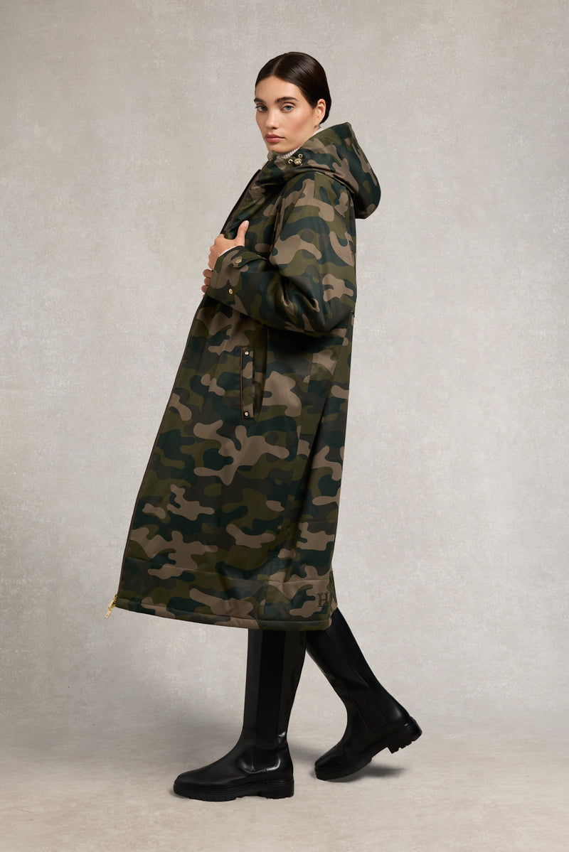 An image of the Holland Cooper One-Size Waterproof Coat