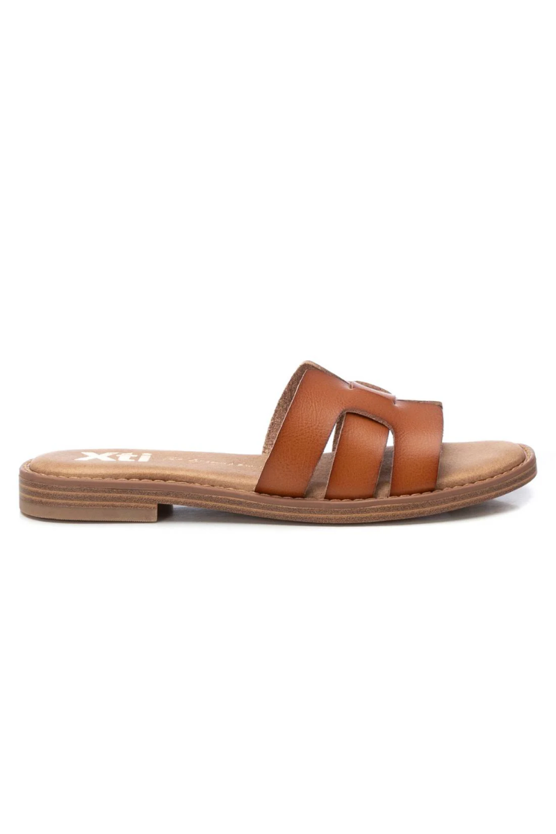 An image of the Xti Slide Sandals