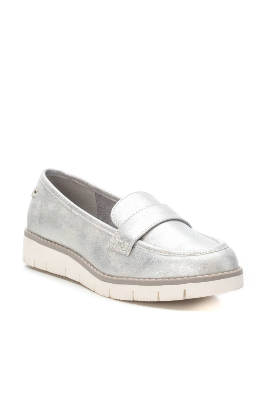 An image of the Xti Loafer