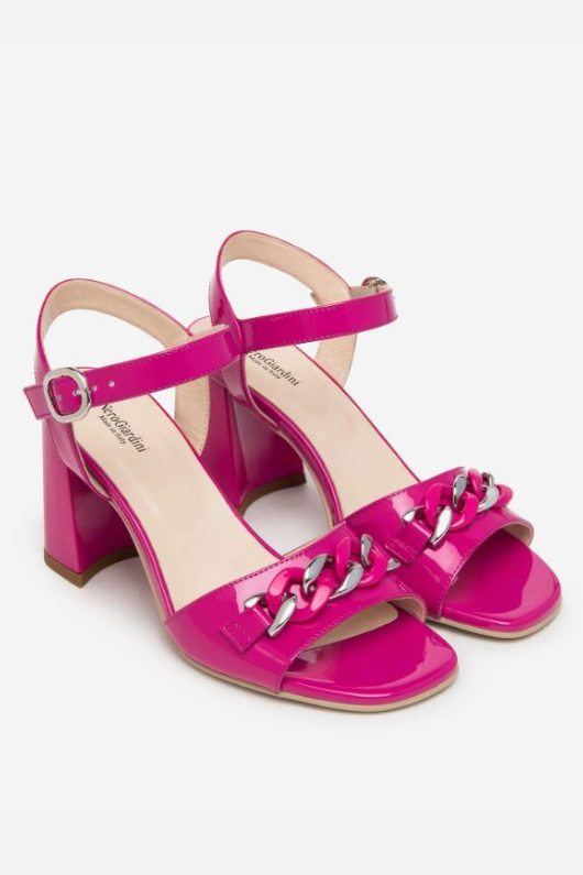 An image of the Nero Giardini Mid Heel Sandals in the colour Fuchsia.