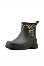 An image of the Ariat Kelmarsh Shortie Rubber Boot in the colour Black/Leopard Camo.