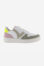 An image of the Victoria Madrid Trainer