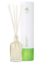 An image of the ARRAN Sense of Scotland Bergamot & Geranium Reed Diffuser.