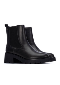 An image of the Xti Leather Heeled Ankle Boot