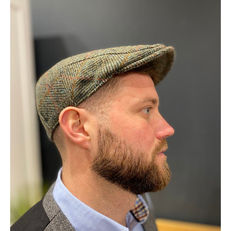 An image of the Heather Accessories Highland Tweed Cap