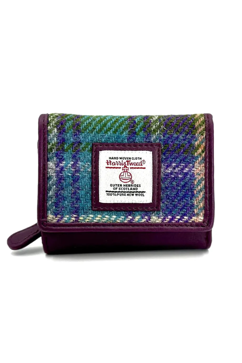 An image of the Maccessori Trifold Purse