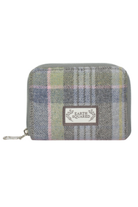 An image of the Earthsquared Tweed Wallet