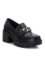 An image of the Xti Chunky Heel Loafer