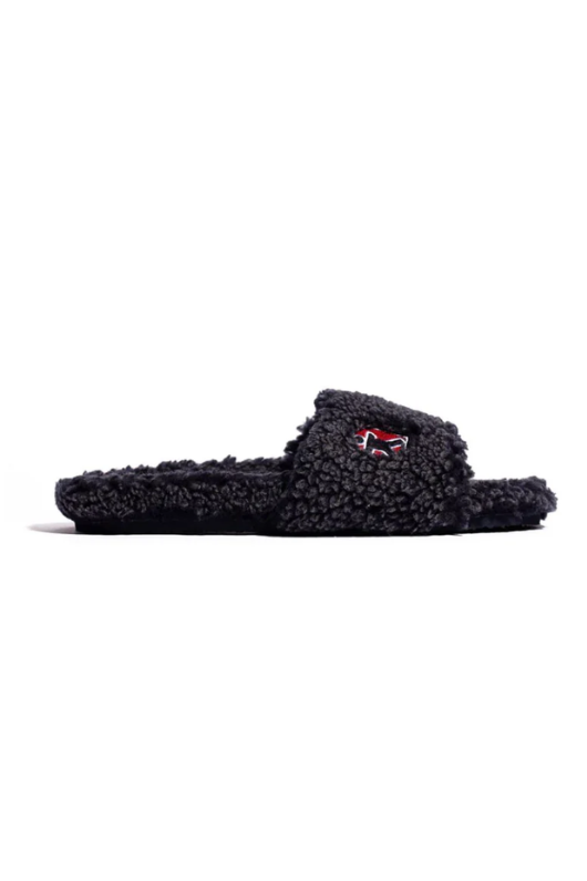 An image of the Bedroom Athletics Efron Slipper Sliders