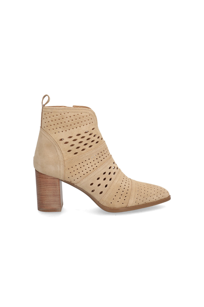 An image of the Alpe City Heeled Boots