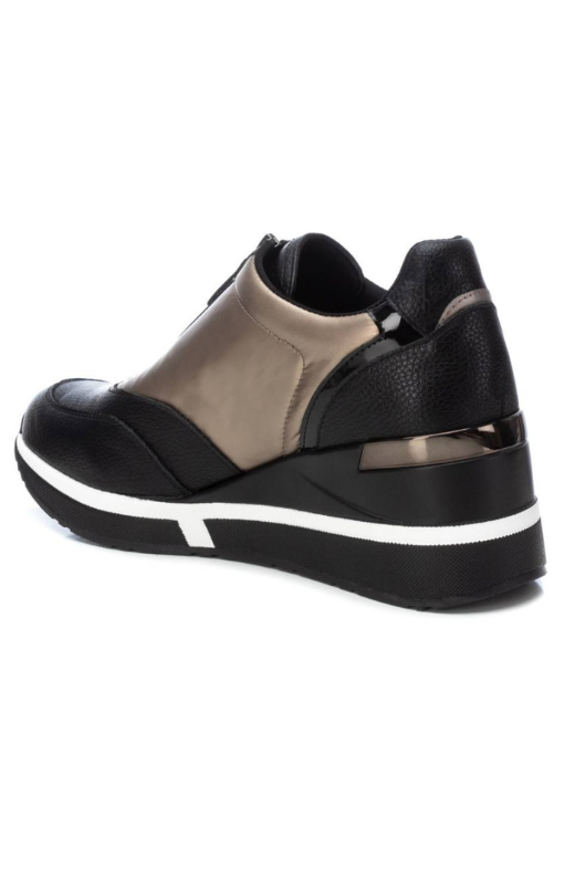 An image of the Xti Ankle Trainers