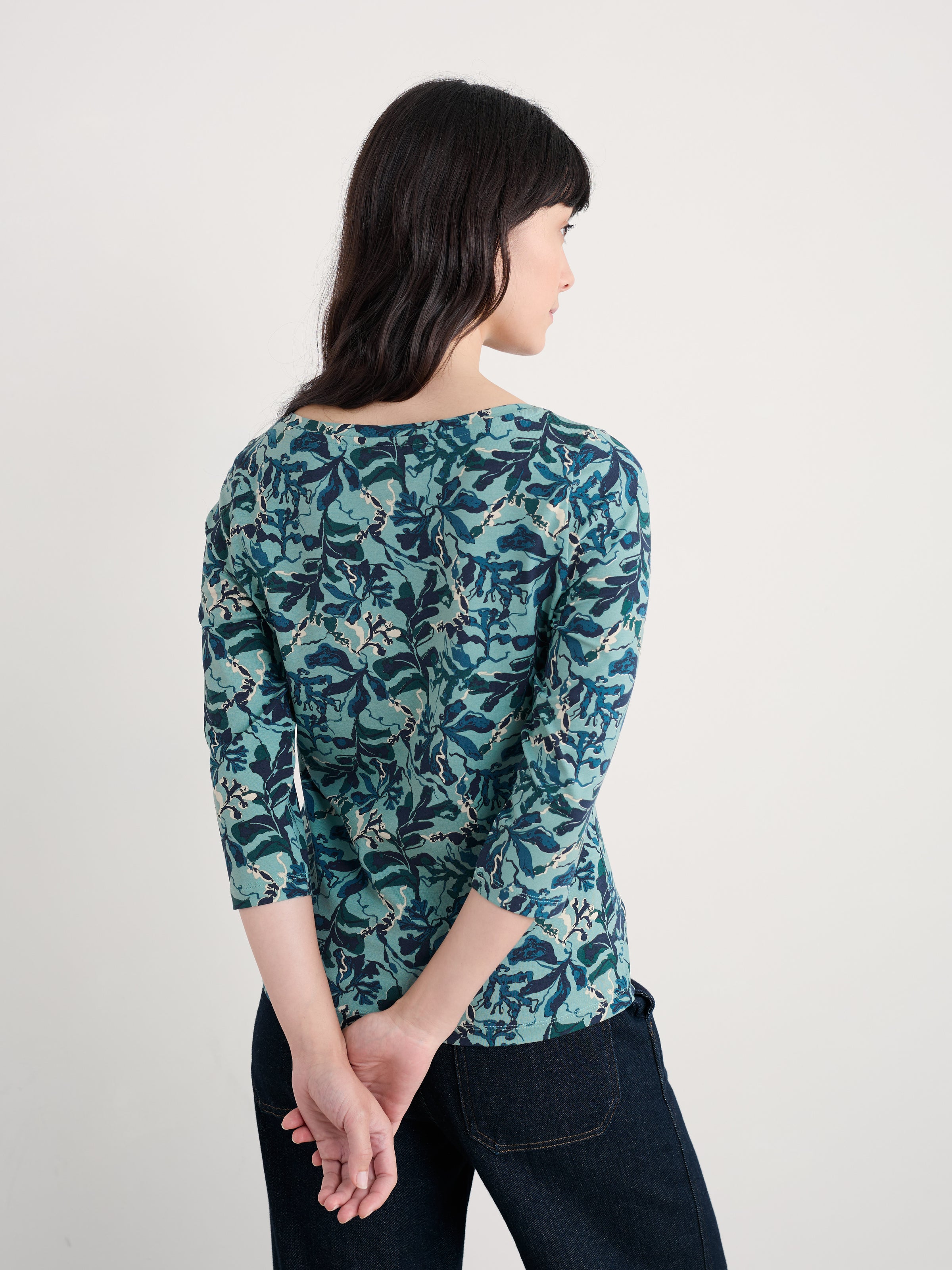 An image of the Seasalt Easel 3/4 Sleeve Top