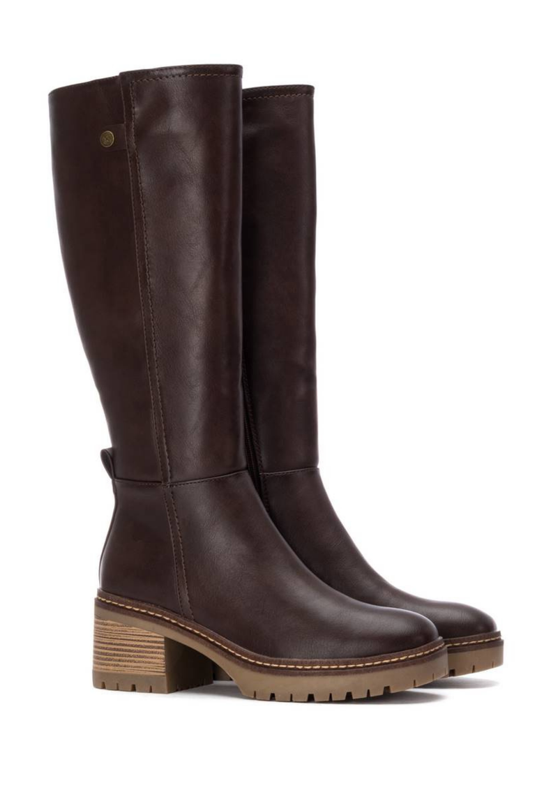An image of the Xti Leather Long Boots