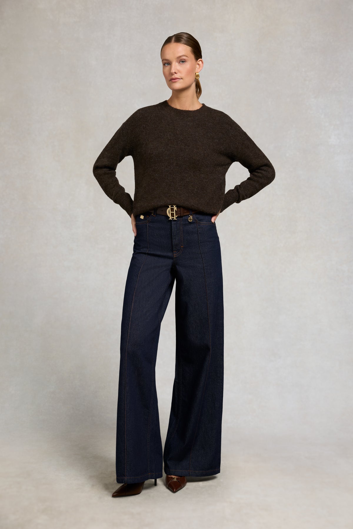 An image of the Holland Cooper Tori Crew Neck Knit