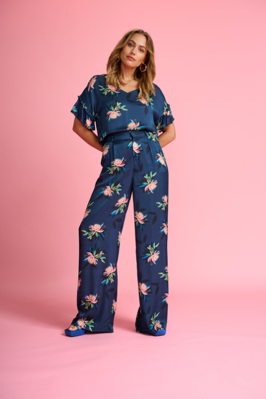 An image of the POM Amsterdam Zoe Top