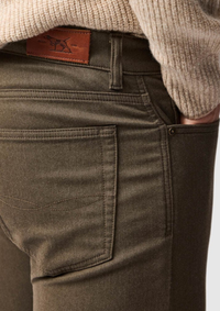 An image of the Rodd & Gunn Motion Melange Straight Fit Jean