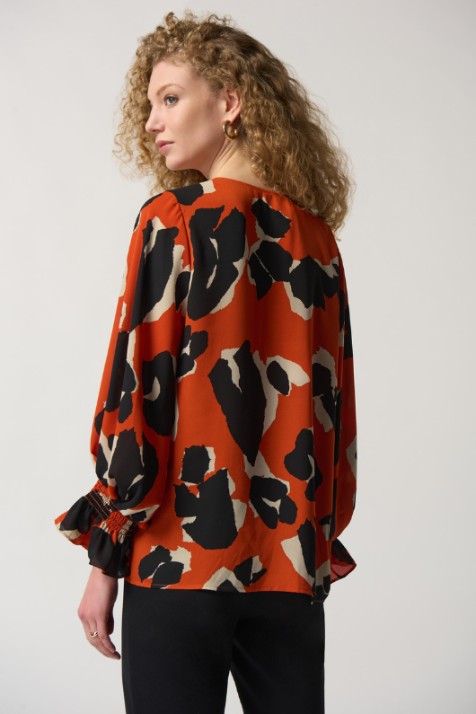 An image of the Joseph Ribkoff Pattern Blouse