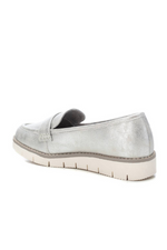 An image of the Xti Loafer