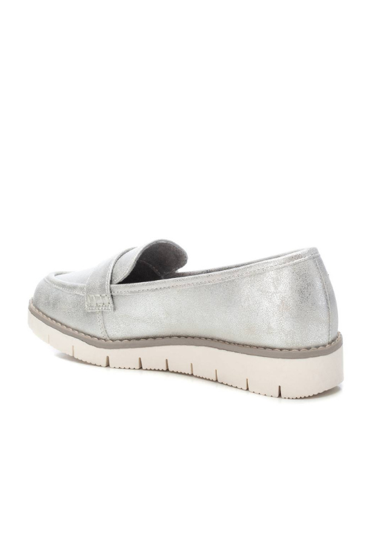An image of the Xti Loafer