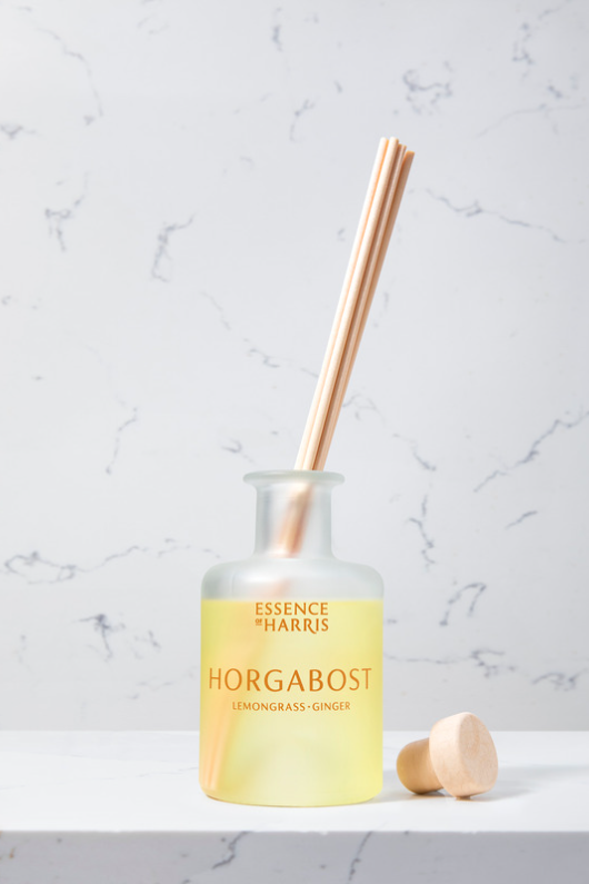 An image of the Essence of Harris Reed Diffuser 175ml