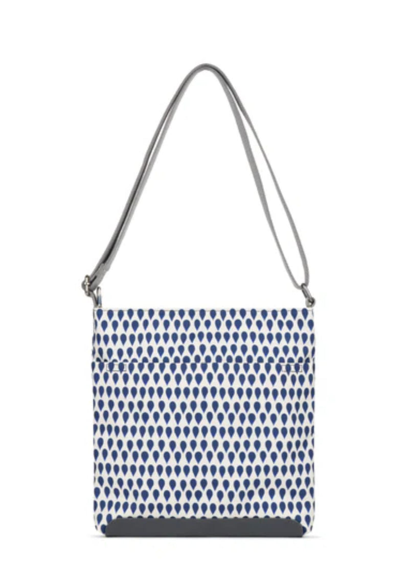 An image of the ROKA London Kennington B Bag