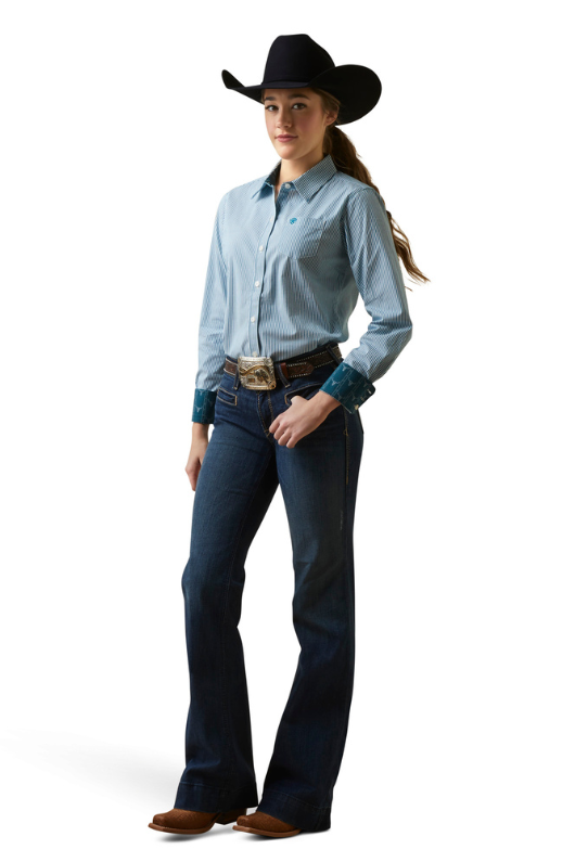 An image of a female model wearing the Ariat Kirby Stretch Shirt in the colour Crystal Teal Stripe.
