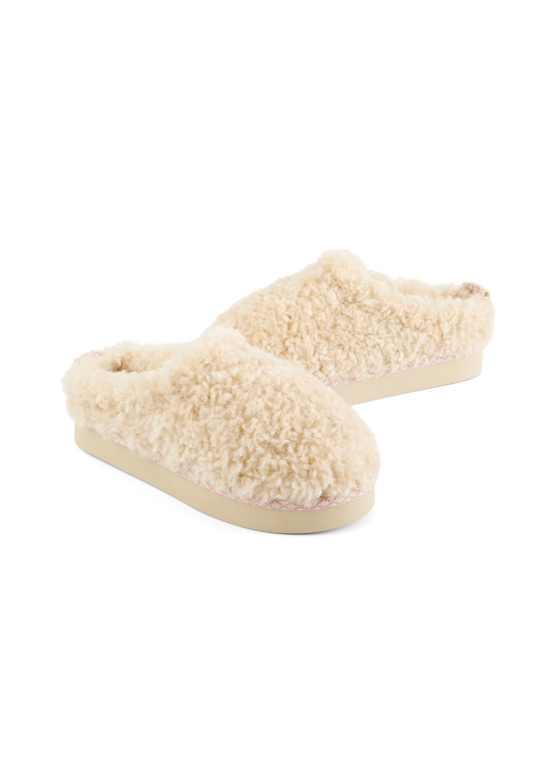 An image of the Bedroom Athletics Alicia Luxury Borg Fleece Platform Mule
