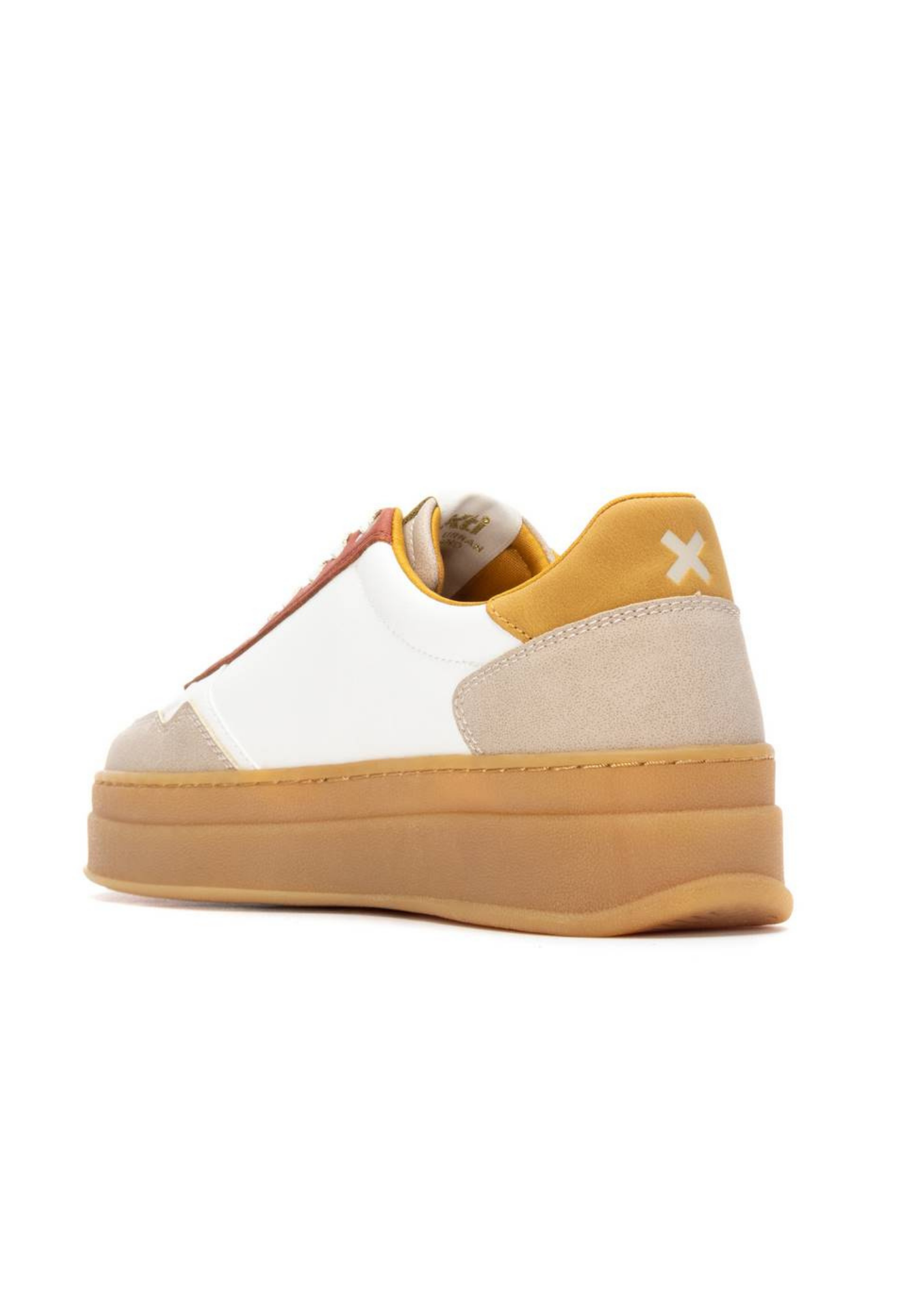 An image of the Xti Leather Trainers