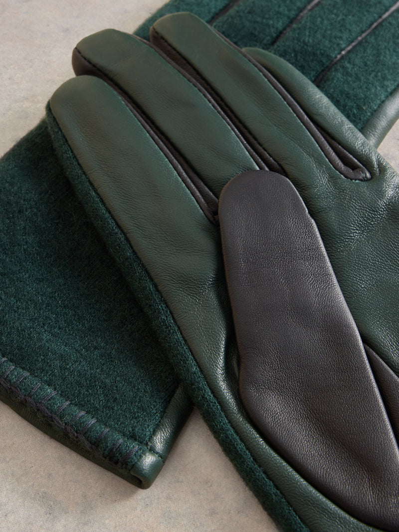 An image of the White Stuff Lucie Leather Gloves