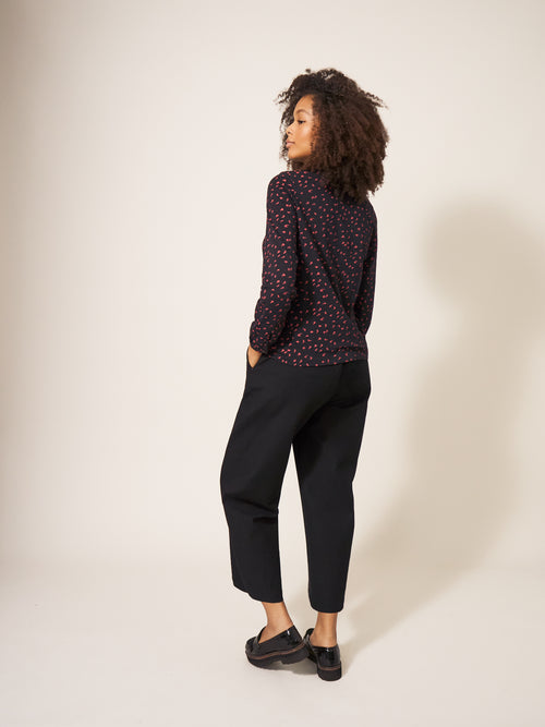 An image of the White Stuff Ana Smock Shoulder Top