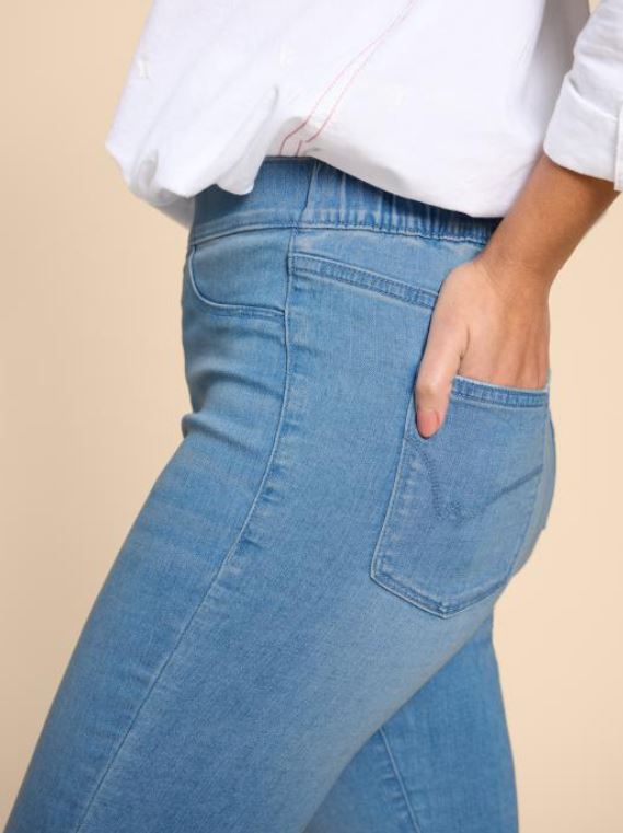 An image of the White Stuff Janey Jegging