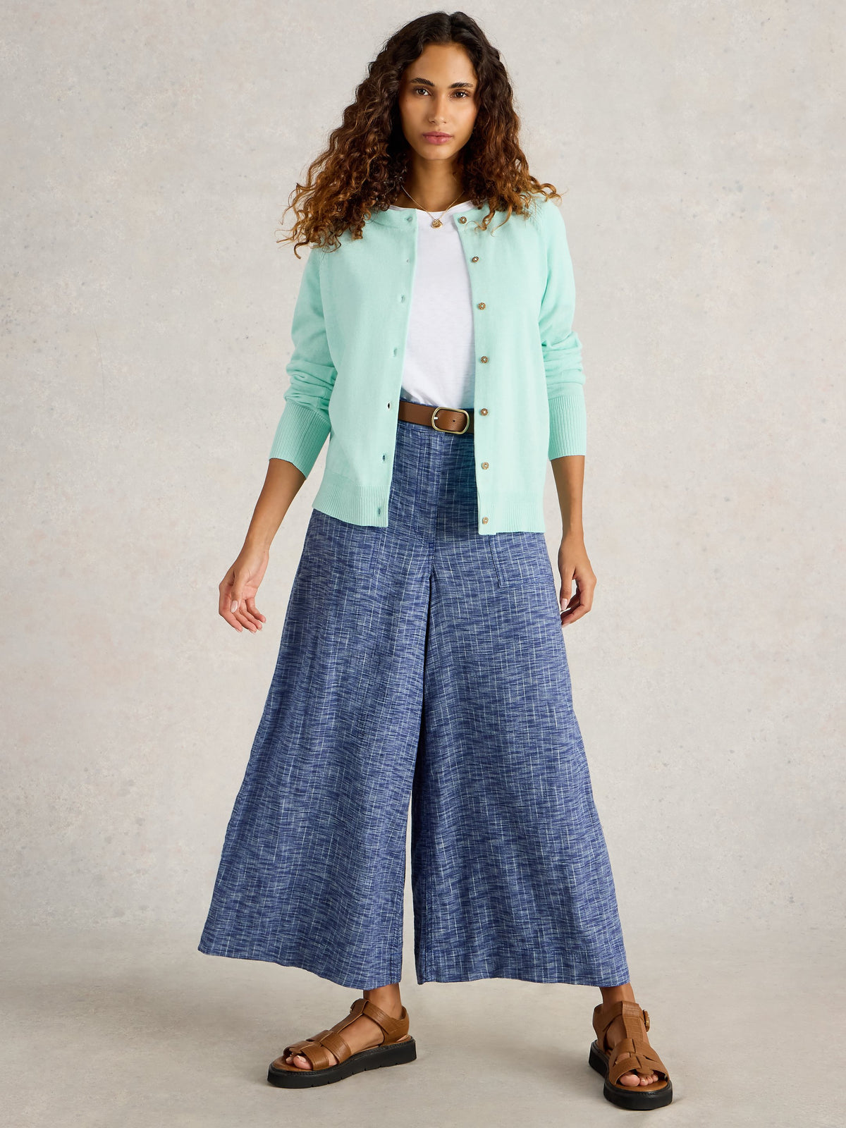 An image of the White Stuff Lulu Cardi