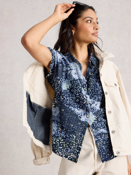 An image of the White Stuff Ellie Organic Cotton Shirt