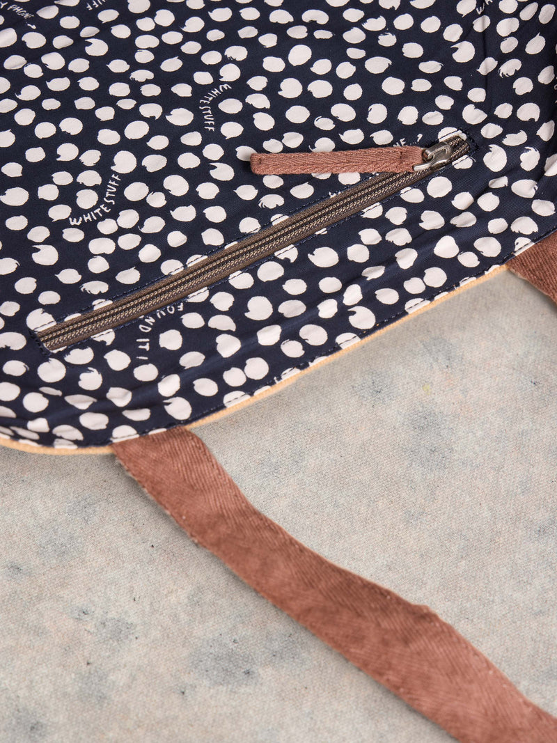 An image of the White Stuff Gracie Crochet Tote Bag