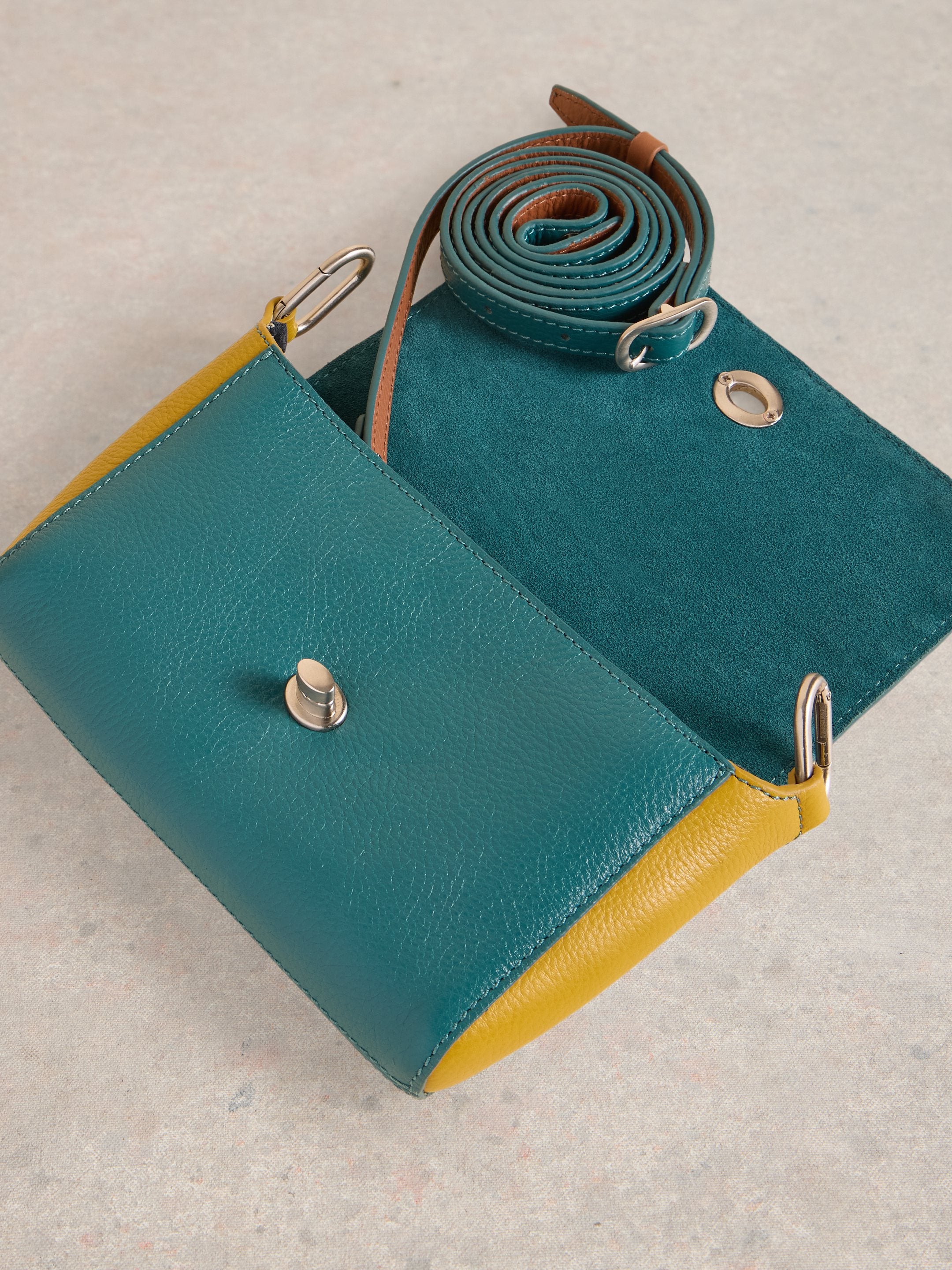 An image of the White Stuff Tilly Crossbody Bag