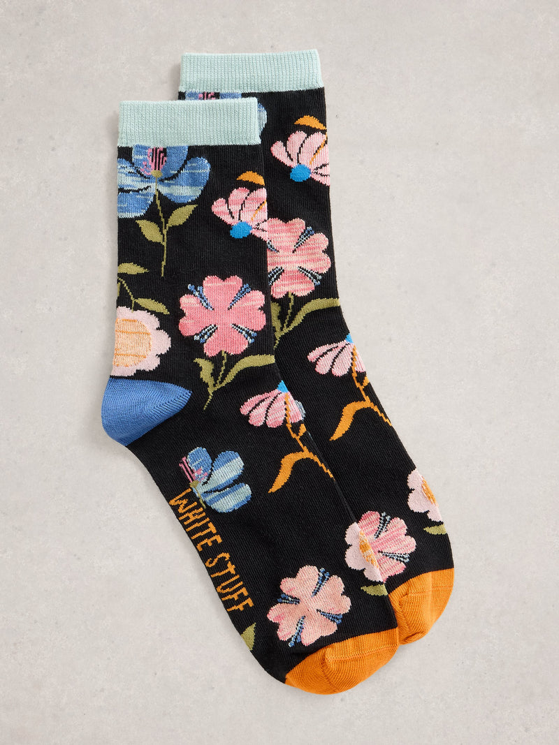 An image of the White Stuff Ankle Socks