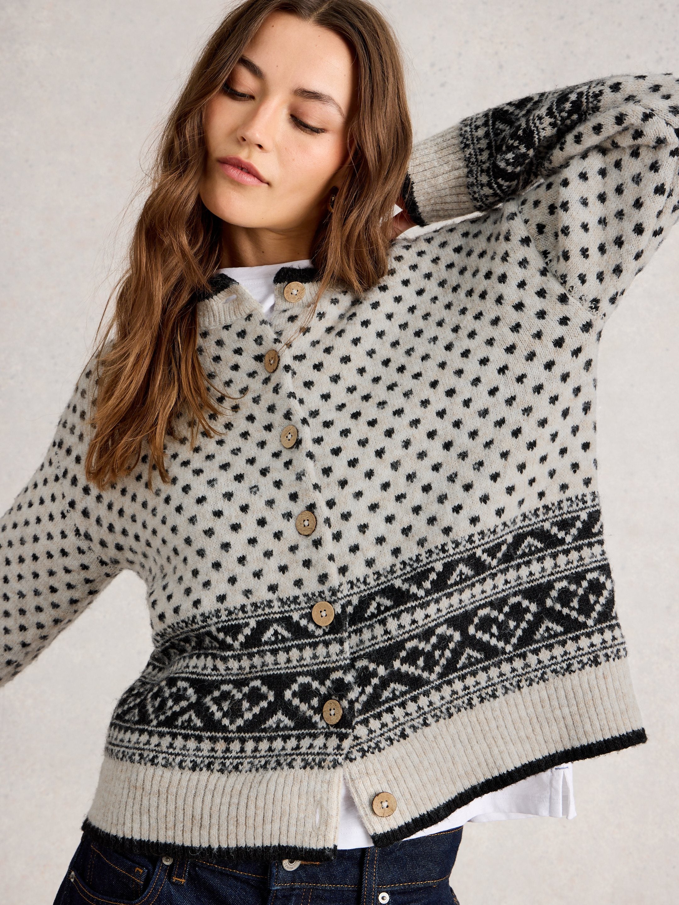 An image of the White Stuff Holly Heart Cardigan