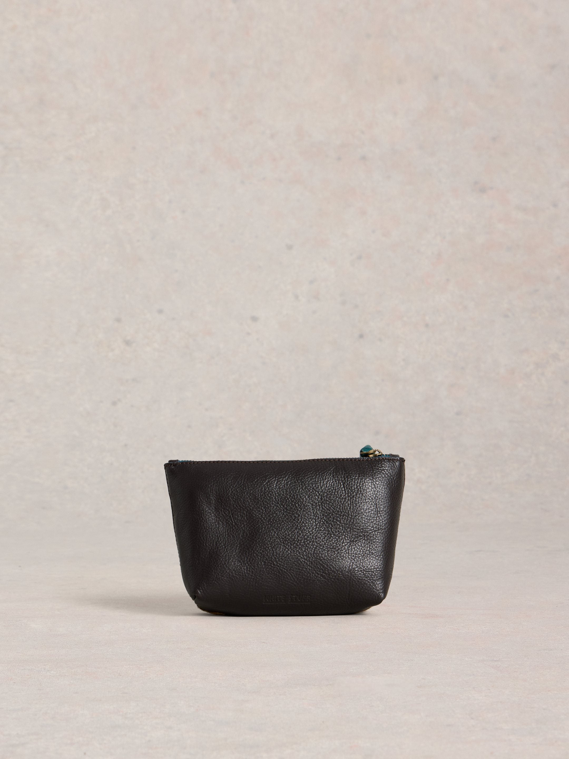 An image of the White Stuff Tanya Toiletry Bag