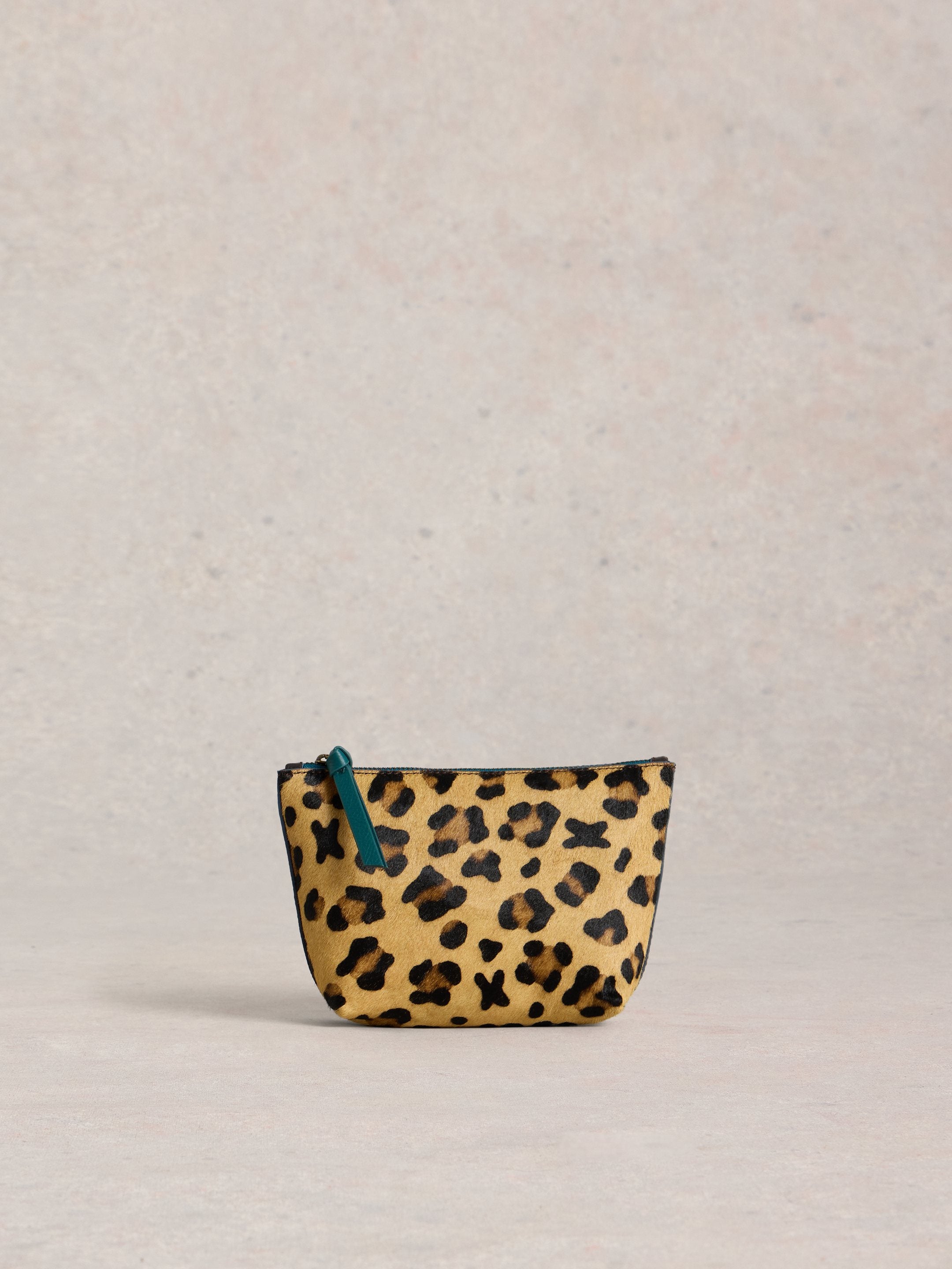 An image of the White Stuff Tanya Toiletry Bag