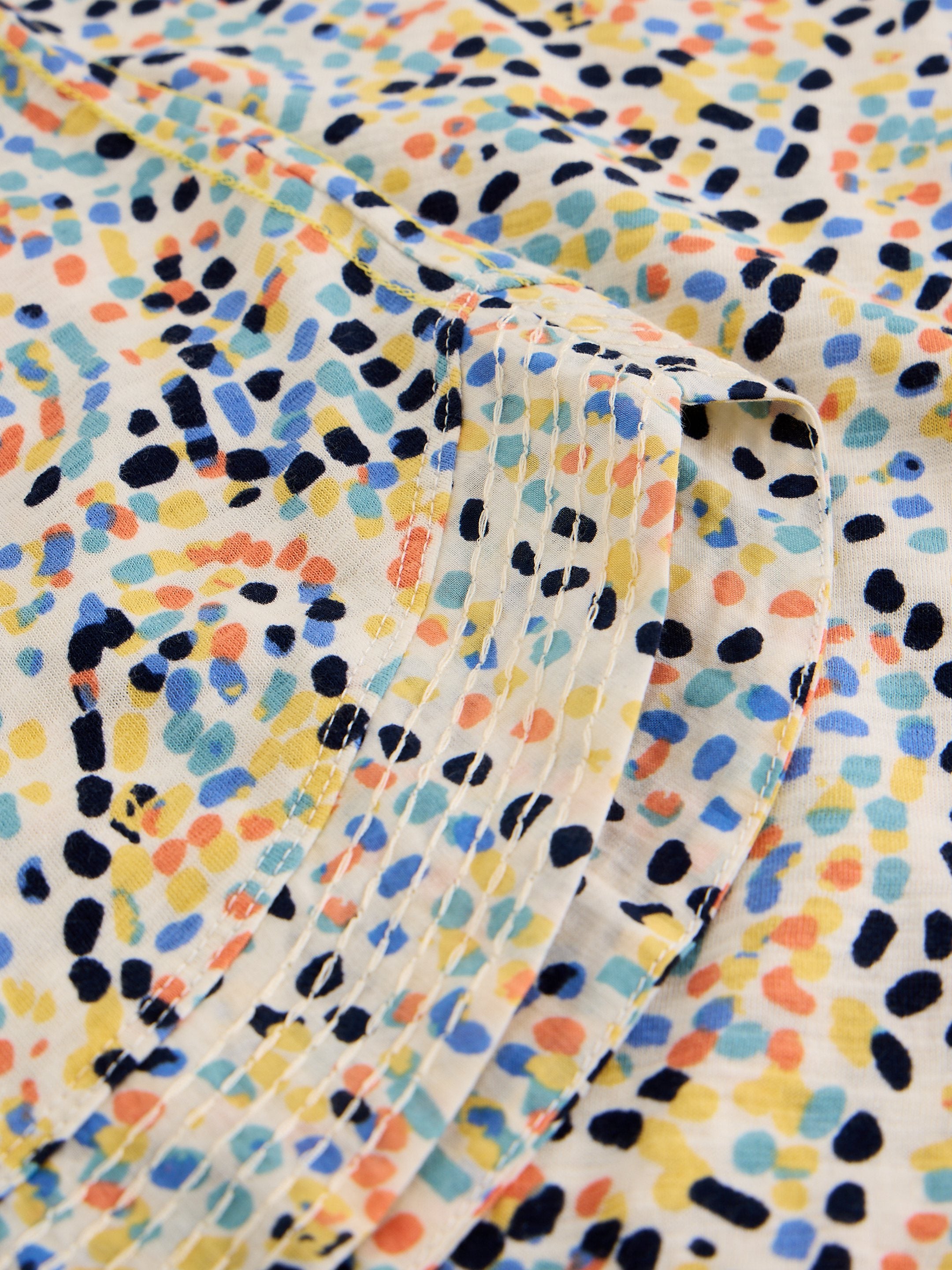 An image of the White Stuff Weaver Jersey Tee