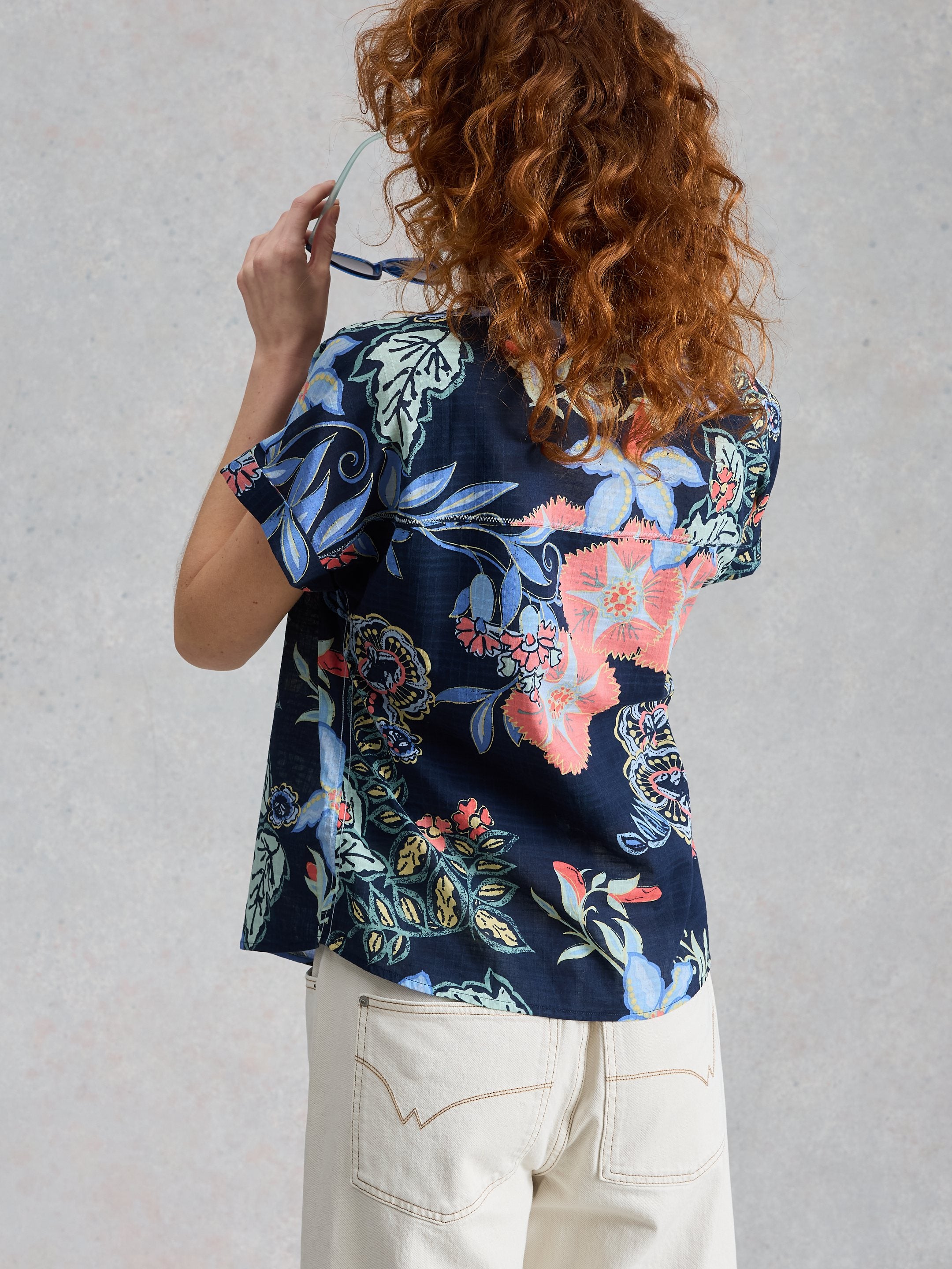 An image of the White Stuff Orla Button Through Shirt