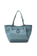 An image of the Xti Handbag