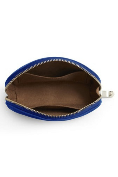 Fairfax & Favor The Chiltern Coin Purse. A fine grain leather/suede coin purse in the colour Porto Blue, featuring a shield logo stud and full zip closure.