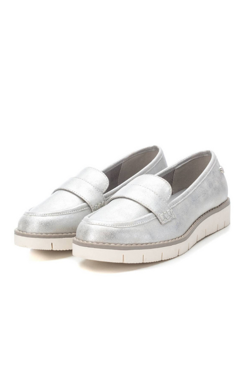 An image of the Xti Loafer