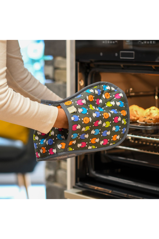 An image of the The Herdy Company Oven Gloves