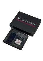An image of the Maccessori Bifold Wallet
