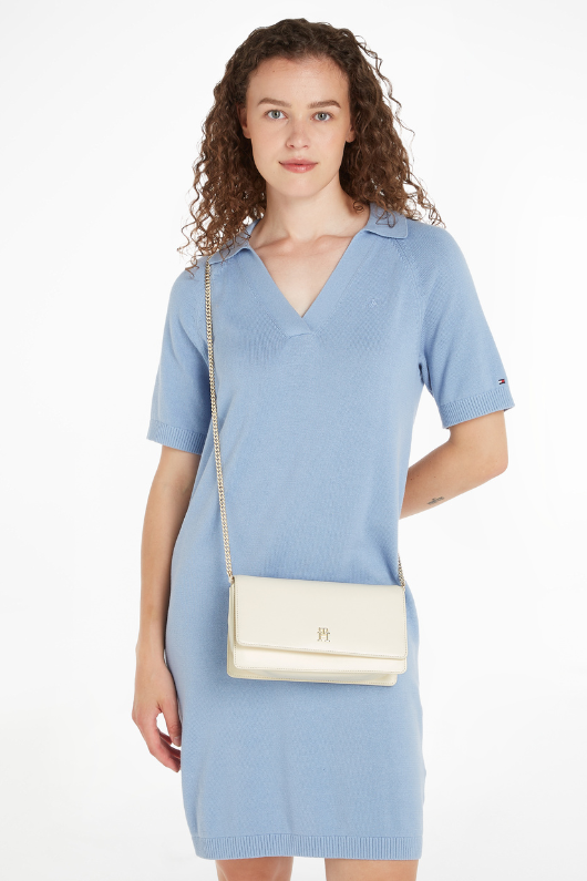 An image of the Tommy Hilfiger Small Flap Crossover Chain Bag