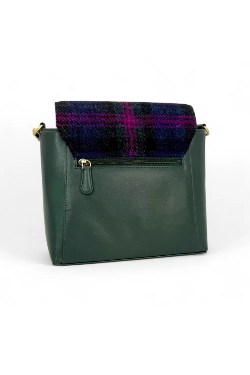 Highland Messenger - Country Green